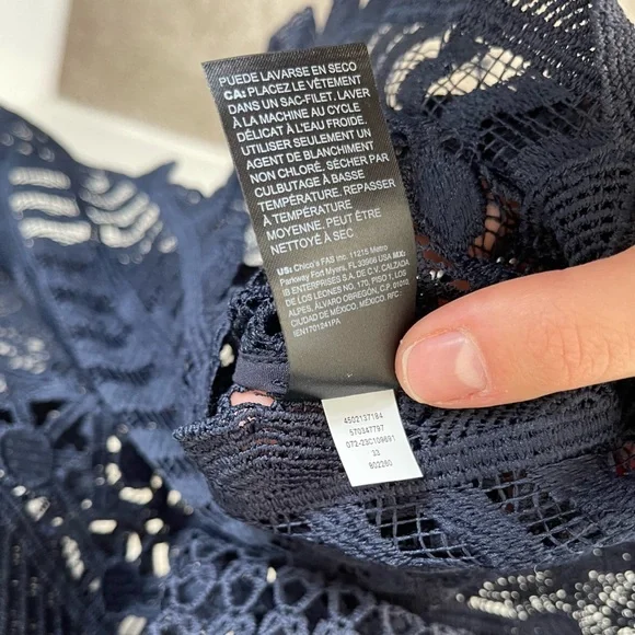 Chic Navy Lace Travelers Collection Crochet Jacket Career Events Classic Size 2